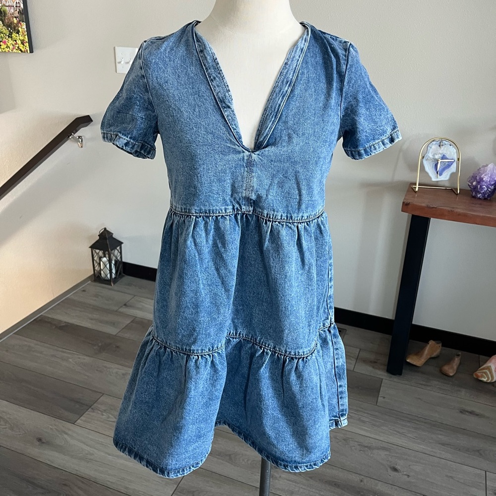 Divided by H&M denim tiered ruffles dress